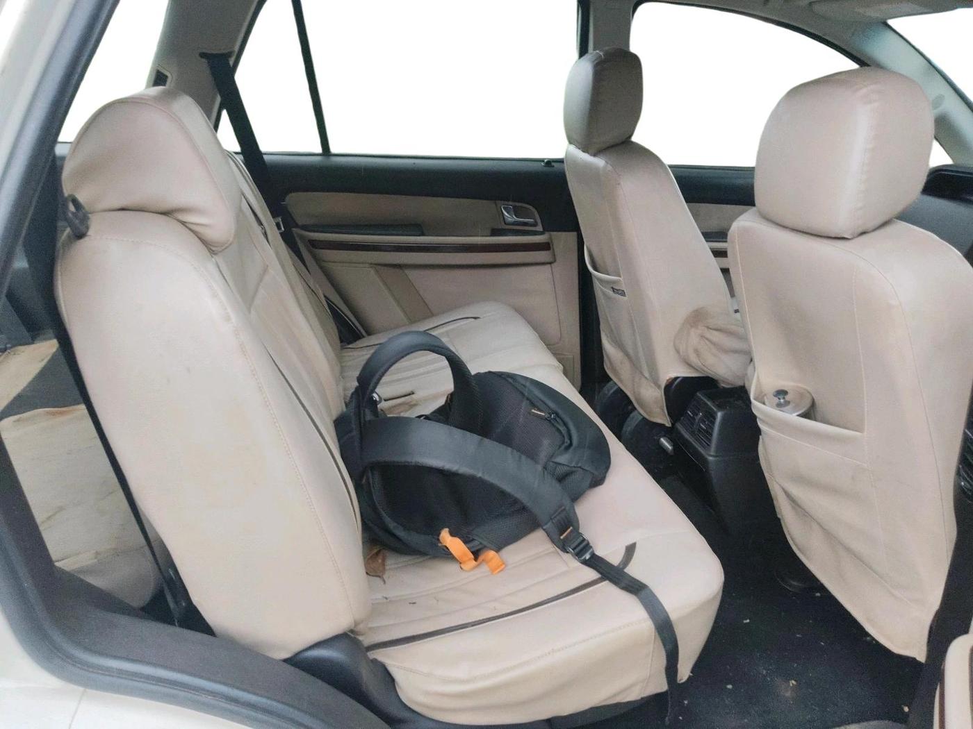 2011 Tata Aria PLEASURE 4X2, Diesel, Manual, 1,50,001 km, interior