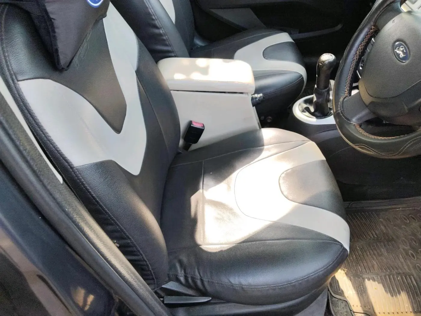 2012 Ford Figo EXI 1.4 DIESEL, Diesel, Manual, 93,937 km, interior