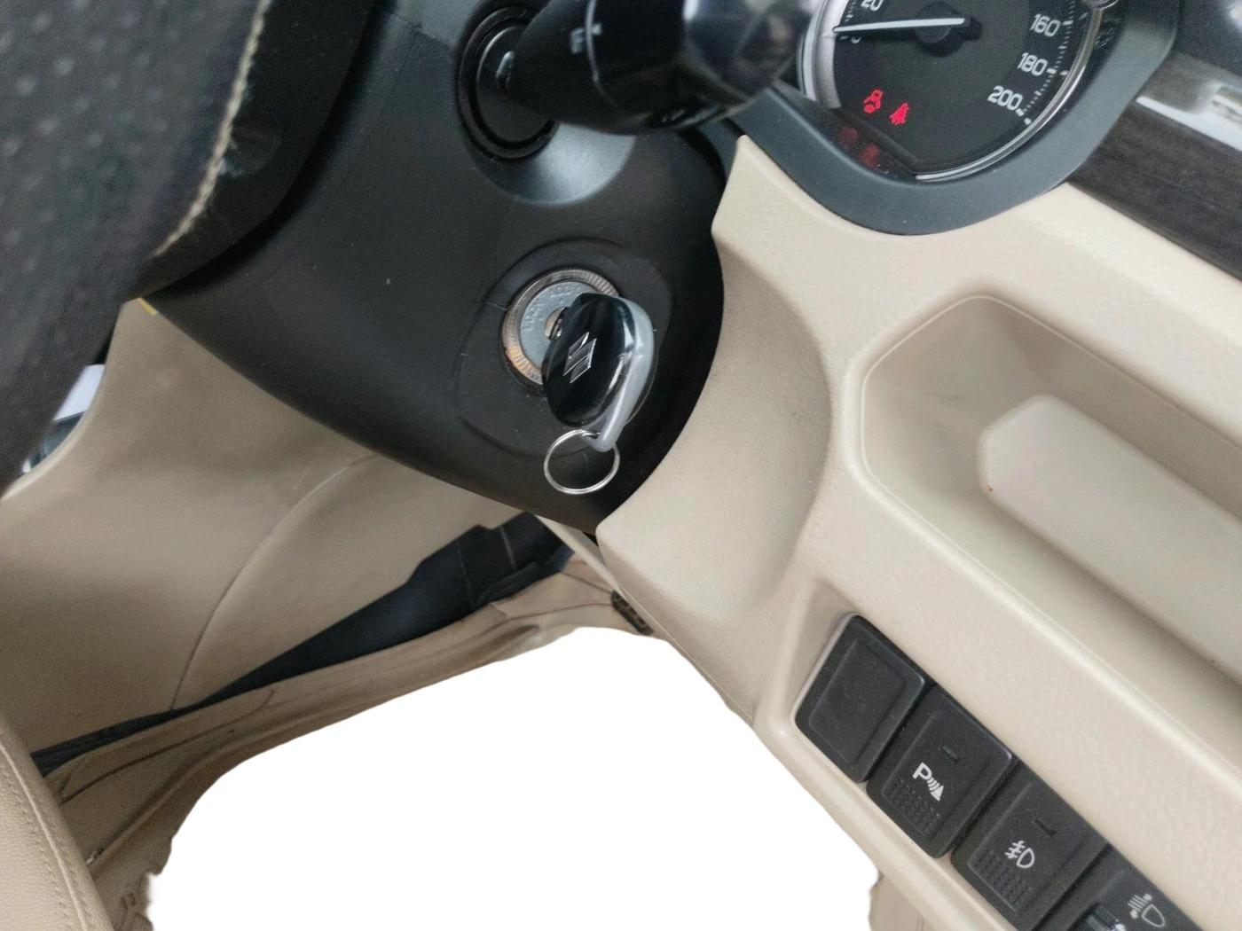 2015 Maruti Ciaz VXI+, Petrol, Manual, 1,20,675 km, interior
