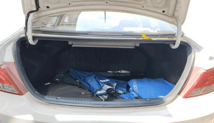 2015 Hyundai Verna FLUIDIC 1.6 CRDI SX, Diesel, Manual, 1,11,916 km, exterior