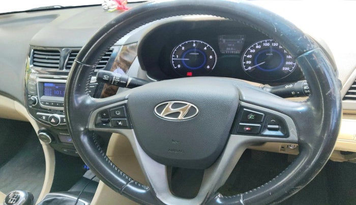 2015 Hyundai Verna FLUIDIC 1.6 CRDI SX, Diesel, Manual, 1,11,916 km, interior