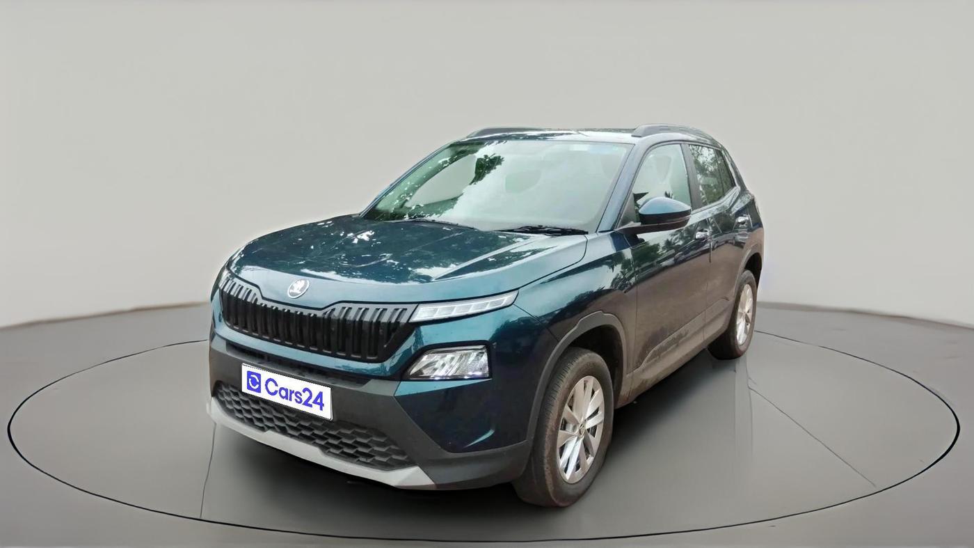 2025 Skoda Kylaq Signature Plus AT, Petrol, Automatic, 6,688 km, exterior