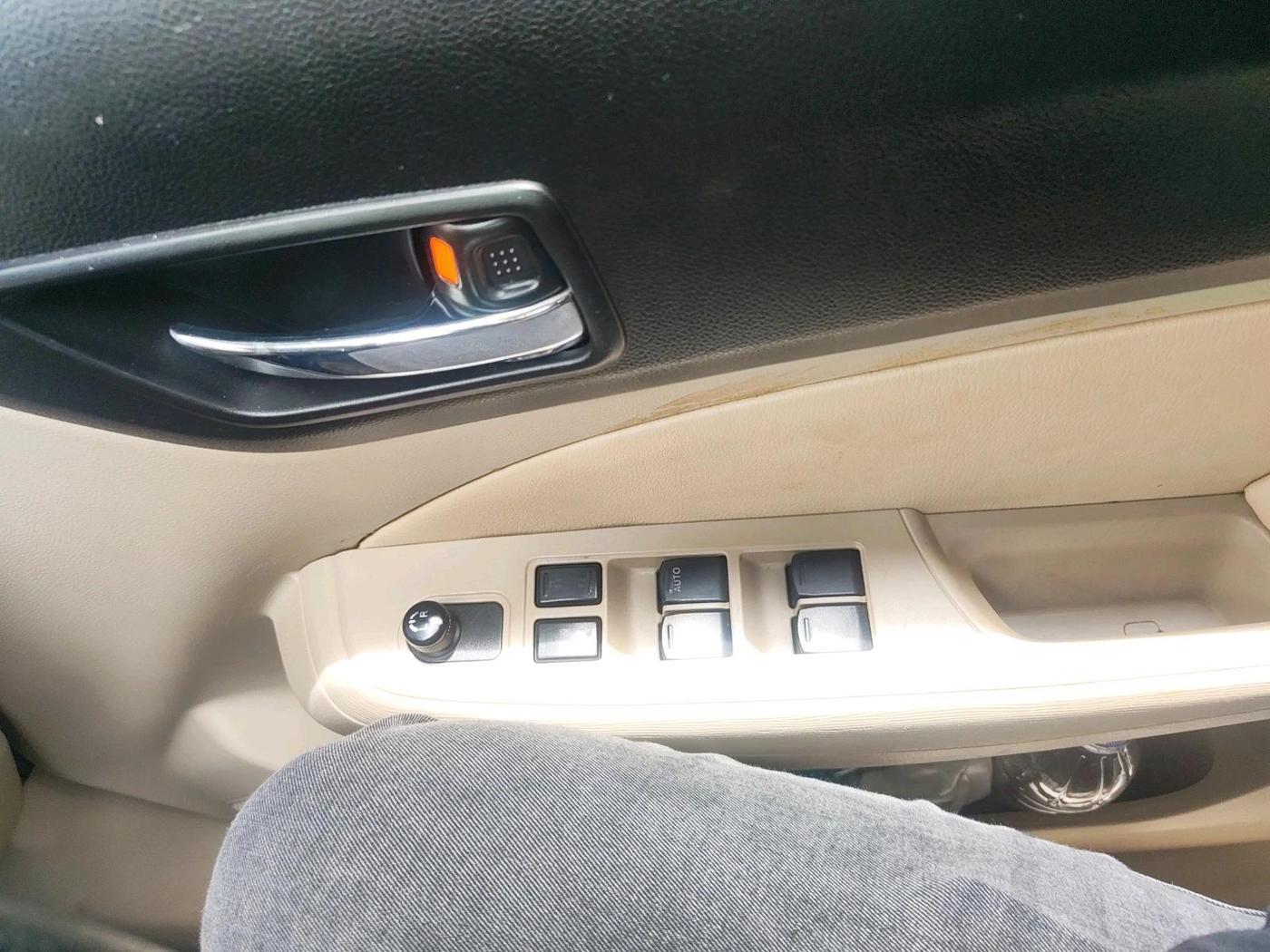 2017 Maruti Dzire VXI AMT, Petrol, Automatic, 52,517 km, interior
