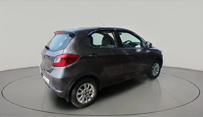 2017 Tata Tiago XZ PETROL, Petrol, Manual, 95,934 km, exterior
