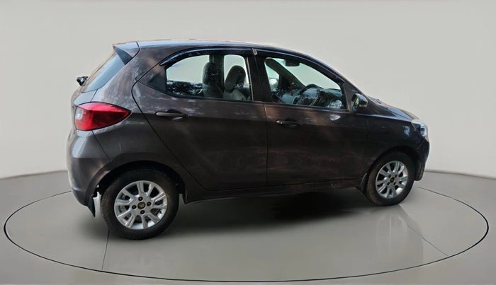 2017 Tata Tiago XZ PETROL, Petrol, Manual, 95,934 km, exterior