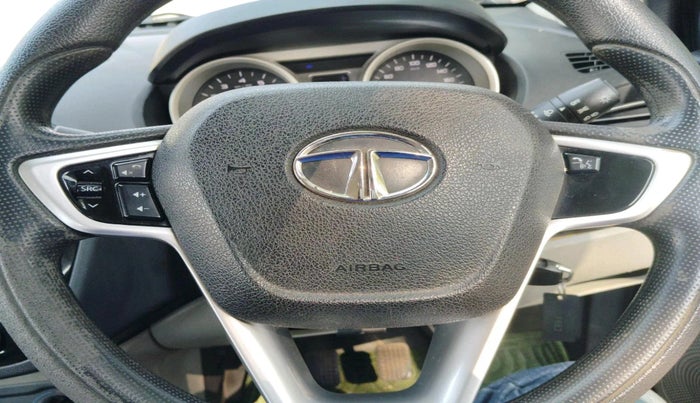 2017 Tata Tiago XZ PETROL, Petrol, Manual, 95,934 km, interior
