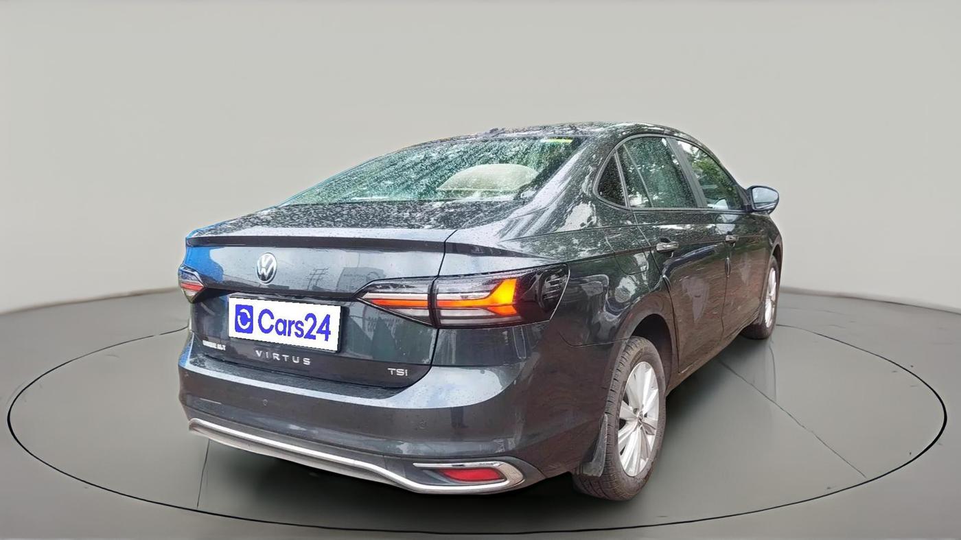 2023 Volkswagen VIRTUS HIGHLINE TSI 1.0 MT, Petrol, Manual, 42,775 km, exterior