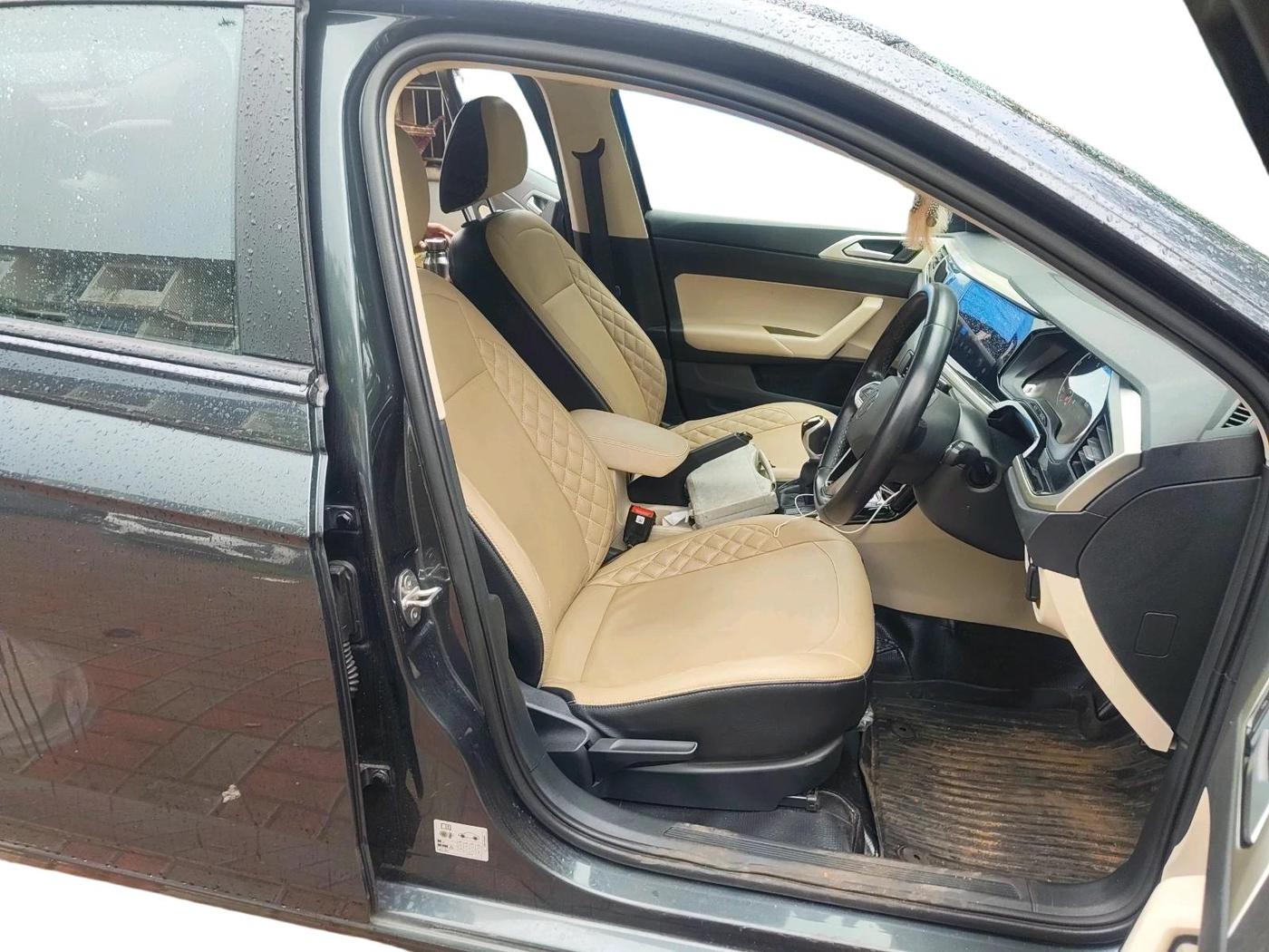 2023 Volkswagen VIRTUS HIGHLINE TSI 1.0 MT, Petrol, Manual, 42,775 km, interior