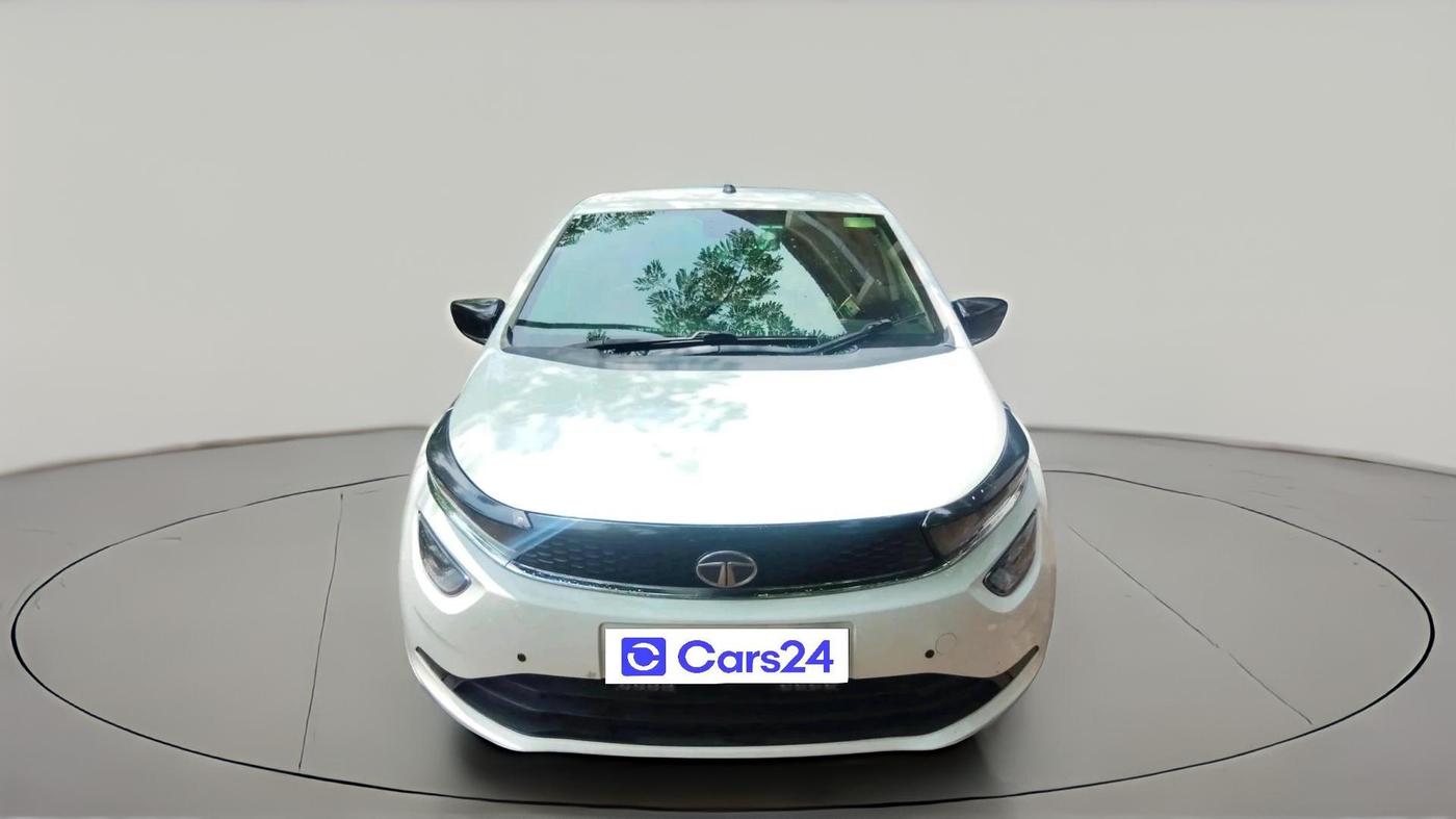 2023 Tata ALTROZ XZ DIESEL, Diesel, Manual, 1,35,514 km, exterior