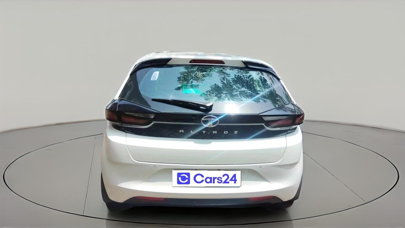 2023 Tata ALTROZ XZ DIESEL, Diesel, Manual, 1,35,514 km, exterior