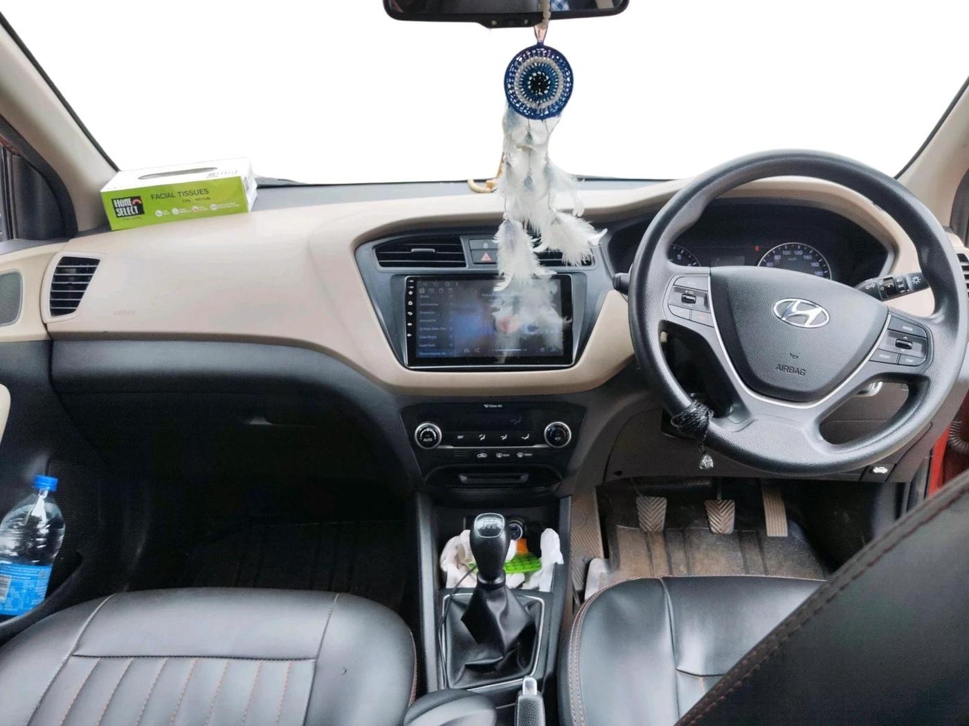2016 Hyundai Elite i20 SPORTZ 1.2, Petrol, Manual, 1,05,922 km, interior