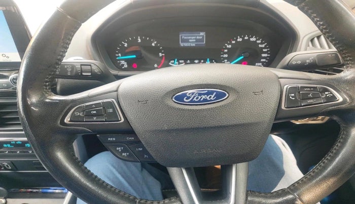 2018 Ford Ecosport TITANIUM + 1.5L DIESEL, Diesel, Manual, 1,21,833 km, interior