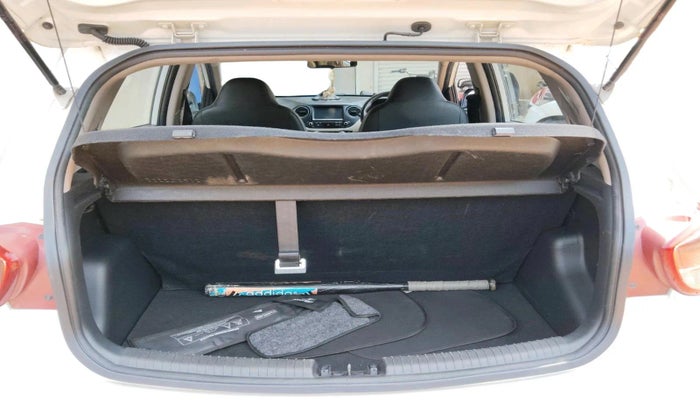 2018 Hyundai Grand i10 ASTA 1.2 KAPPA VTVT, Petrol, Manual, 52,371 km, exterior