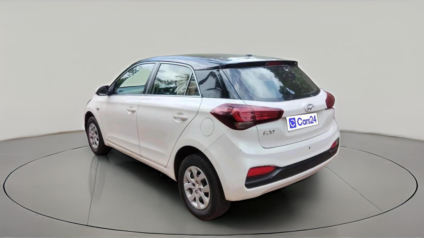 2017 Hyundai Elite i20 MAGNA EXECUTIVE 1.2, Petrol, Manual, 1,20,421 km, exterior