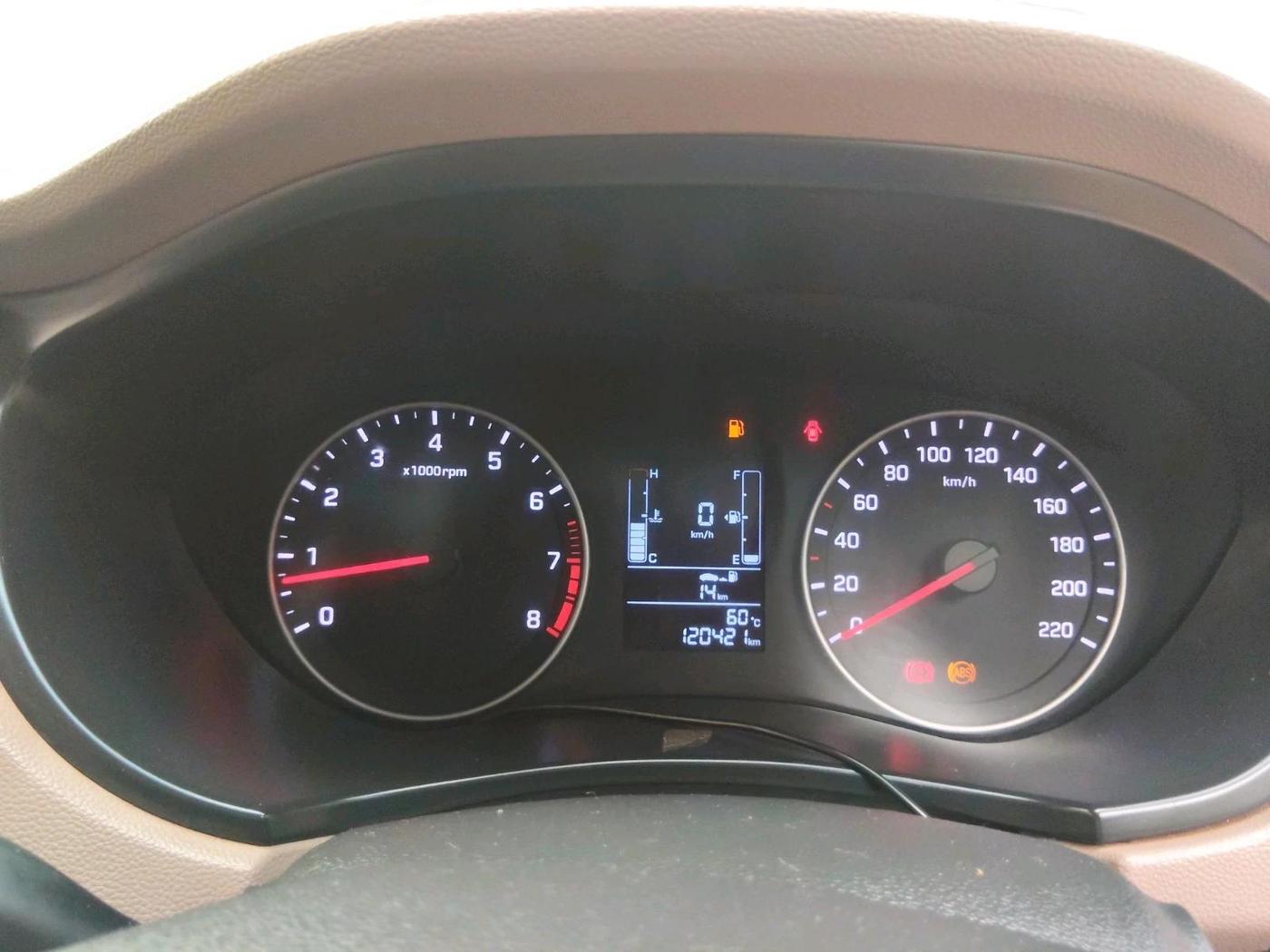 2017 Hyundai Elite i20 MAGNA EXECUTIVE 1.2, Petrol, Manual, 1,20,421 km, interior