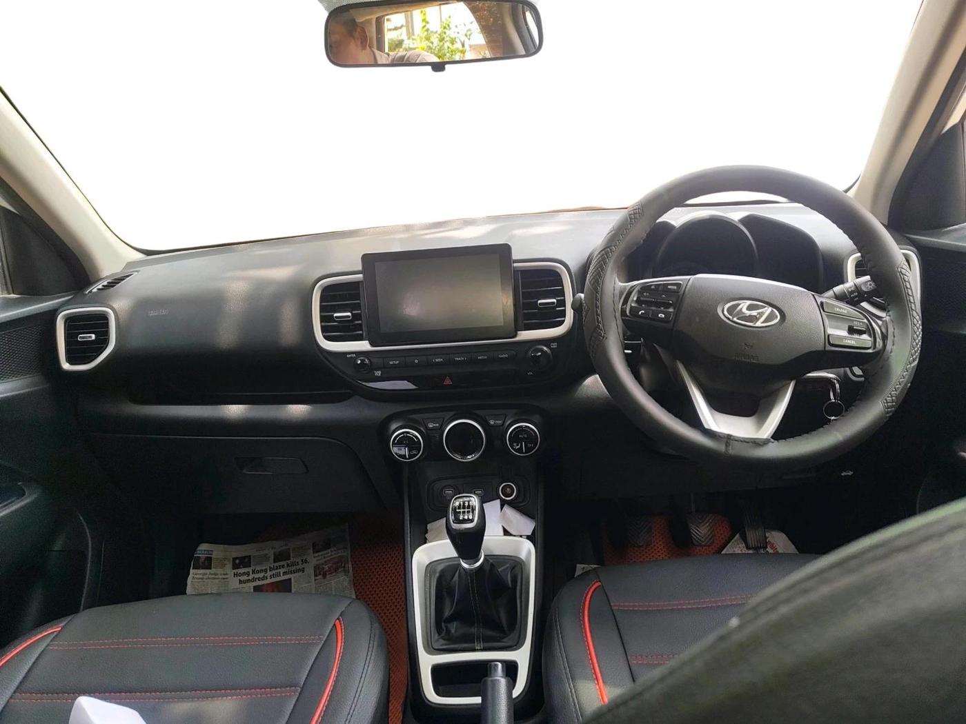 2020 Hyundai VENUE SX 1.5 CRDI, Diesel, Manual, 1,04,284 km, interior
