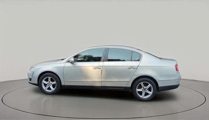 2009 Volkswagen Passat HIGHLINE DSG, Diesel, Automatic, 1,57,819 km, exterior