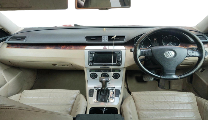 2009 Volkswagen Passat HIGHLINE DSG, Diesel, Automatic, 1,57,819 km, interior