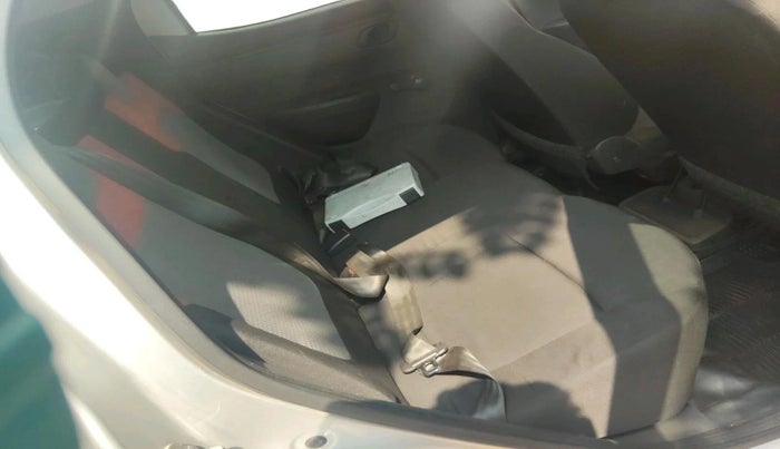 2016 Renault Kwid RXT 0.8 (O), Petrol, Manual, 52,327 km, interior