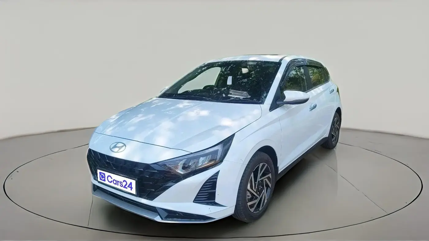 2025 Hyundai NEW I20 ASTA (O) 1.2 IVT, Petrol, Automatic, 7,331 km, exterior