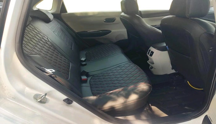 2025 Hyundai NEW I20 ASTA (O) 1.2 IVT, Petrol, Automatic, 7,331 km, interior