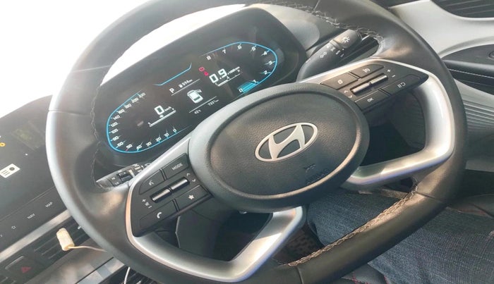 2025 Hyundai NEW I20 ASTA (O) 1.2 IVT, Petrol, Automatic, 7,331 km, interior