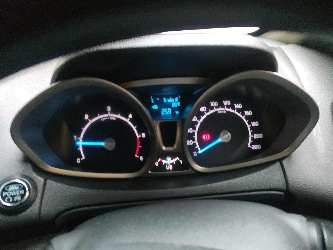 2016 Ford Ecosport TITANIUM 1.5L DIESEL, Diesel, Manual, 1,23,527 km, interior