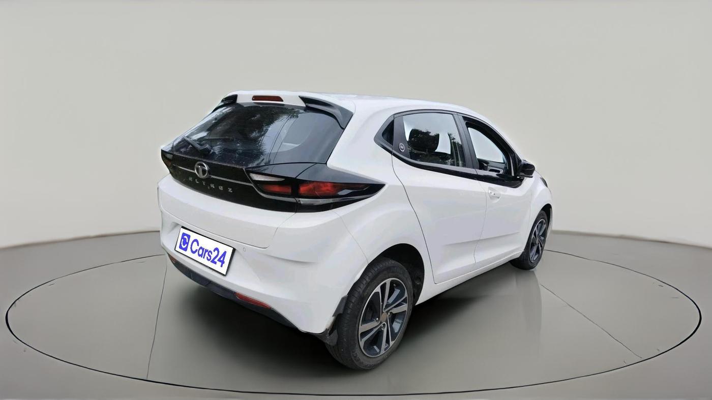 2023 Tata ALTROZ XZ DIESEL, Diesel, Manual, 33,090 km, exterior