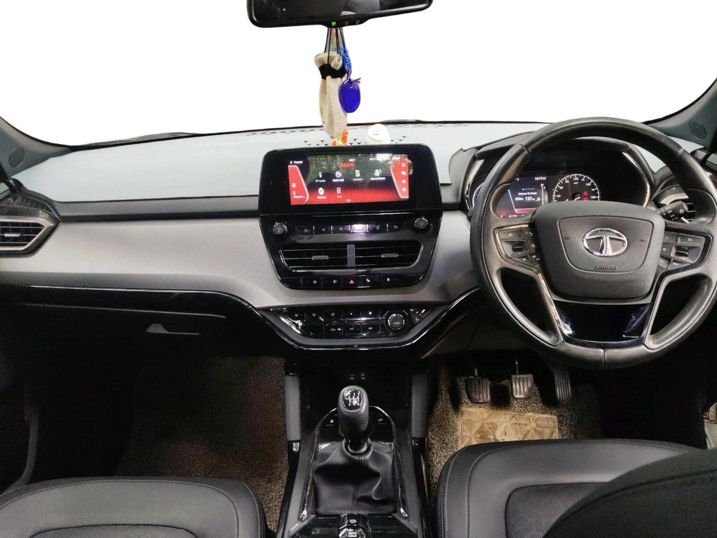 2023 Tata Harrier XZ PLUS 2.0L, Diesel, Manual, 34,055 km, interior