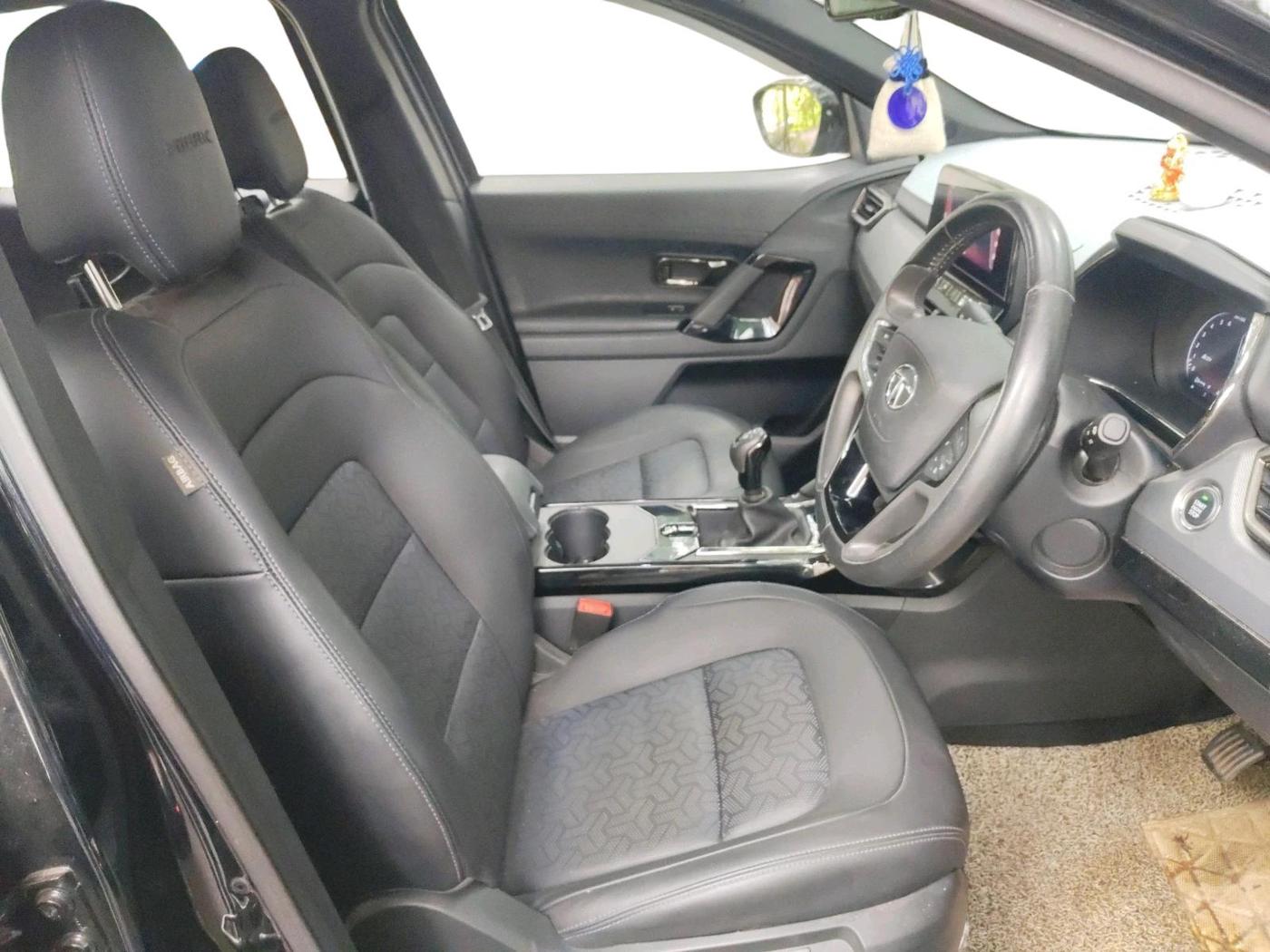 2023 Tata Harrier XZ PLUS 2.0L, Diesel, Manual, 34,055 km, interior