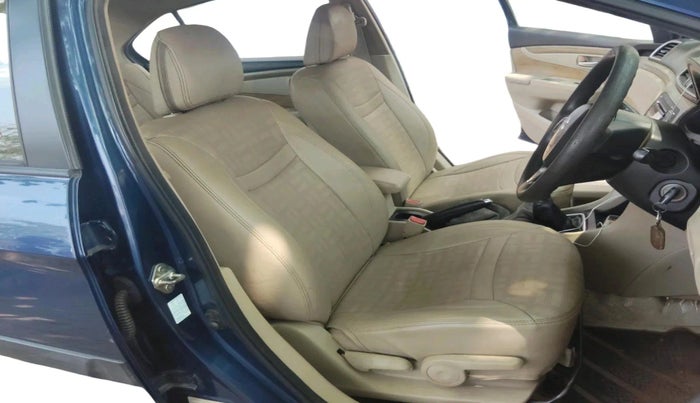 2019 Maruti Ciaz DELTA 1.5 SHVS MT PETROL, Petrol, Manual, 1,00,976 km, interior