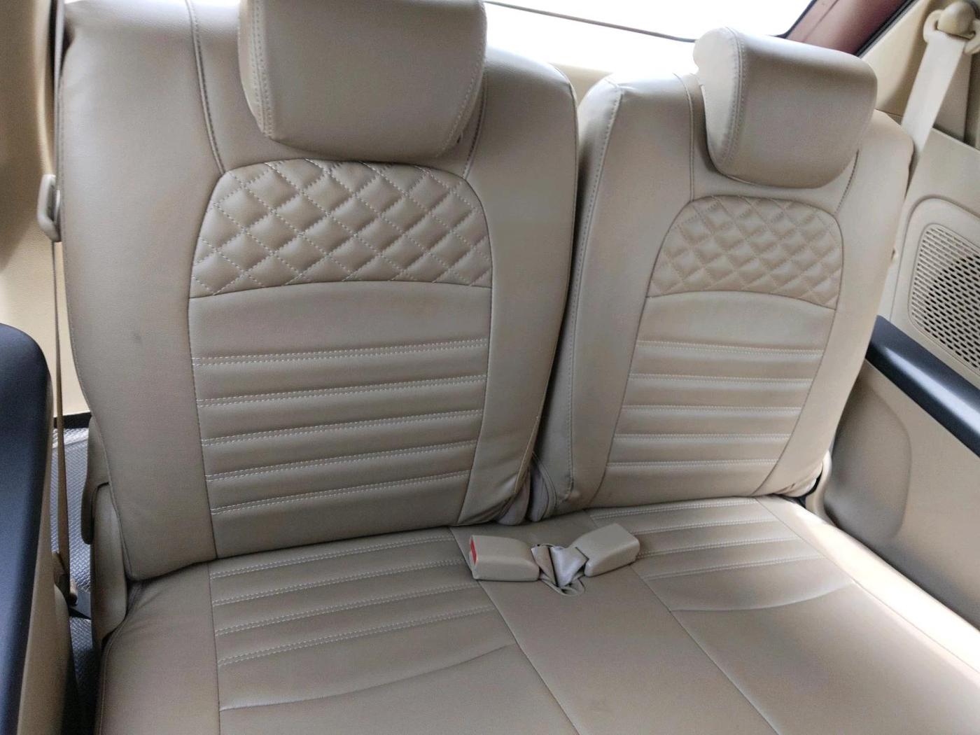 2015 Honda Mobilio 1.5L I-DTEC S, Diesel, Manual, 1,05,907 km, interior