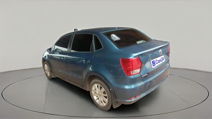 2016 Volkswagen Ameo HIGHLINE1.2L, Petrol, Manual, 1,15,999 km, exterior