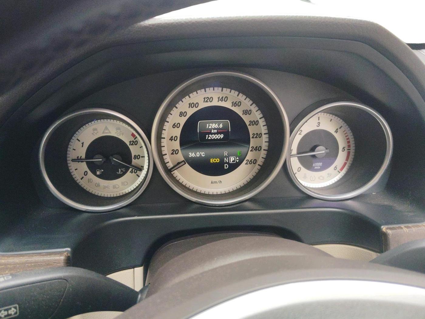 2016 Mercedes Benz E Class E 250 CDI Avantgarde, Diesel, Automatic, 1,20,009 km, interior