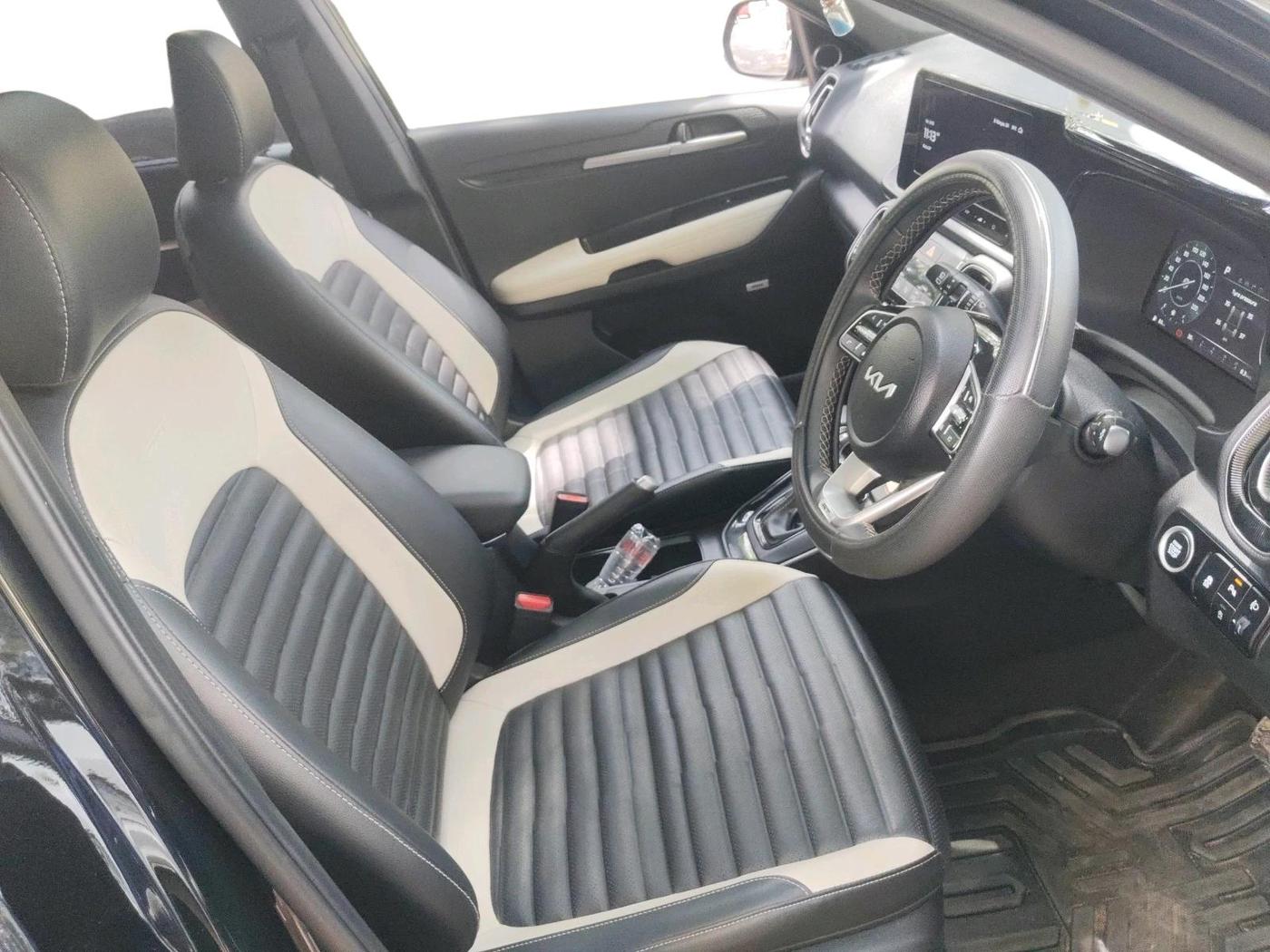 2024 KIA SONET GTX PLUS 1.0 TURBO PETROL DCT, Petrol, Automatic, 8,389 km, interior