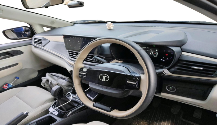 2025 Tata ALTROZ Creative S Diesel 5MT, Diesel, Manual, 4,611 km, interior