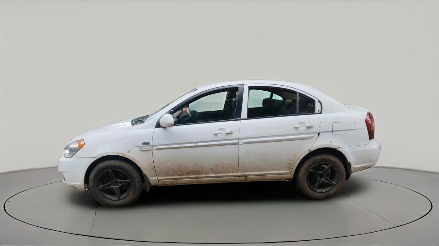 2007 Hyundai Verna XI, Petrol, Manual, 1,76,097 km, exterior