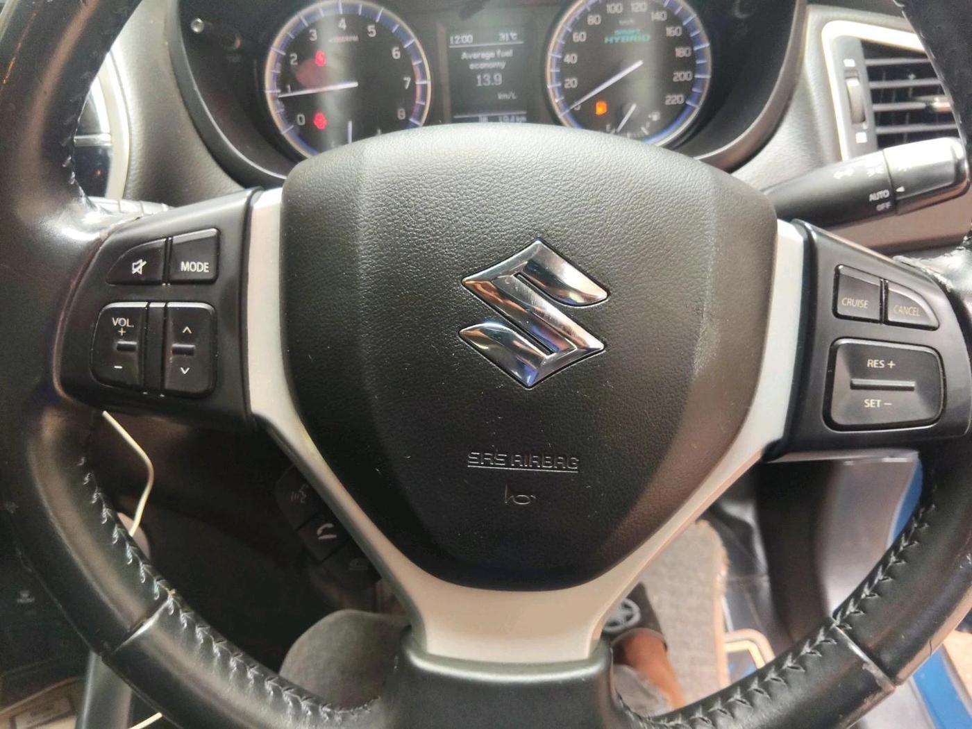 2021 Maruti S Cross ALPHA 1.5, Petrol, Manual, 85,948 km, interior