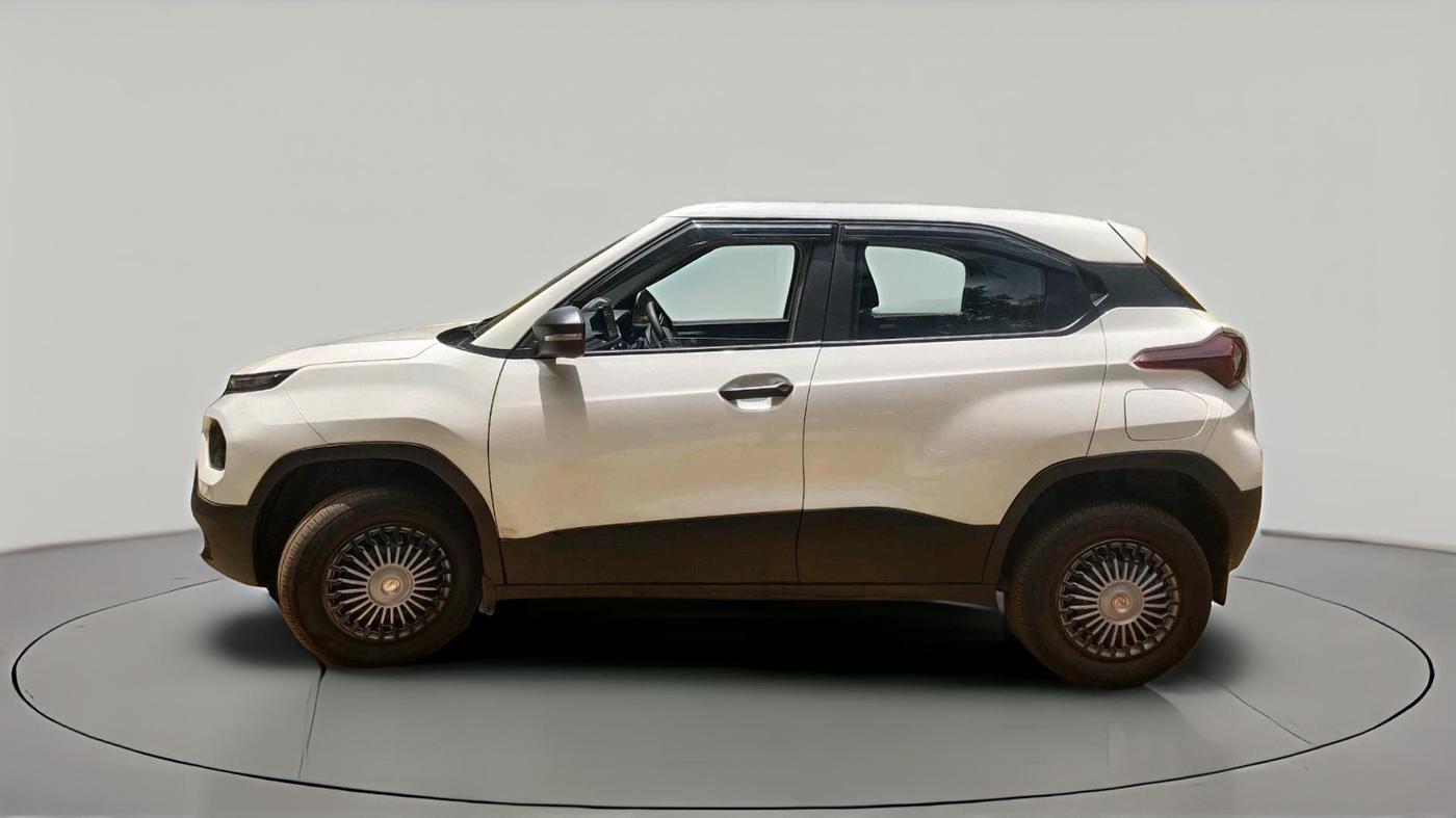 2025 Tata PUNCH PURE MT, Petrol, Manual, 5,889 km, exterior
