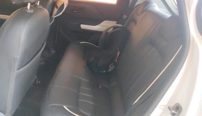 2025 Tata PUNCH PURE MT, Petrol, Manual, 5,889 km, interior