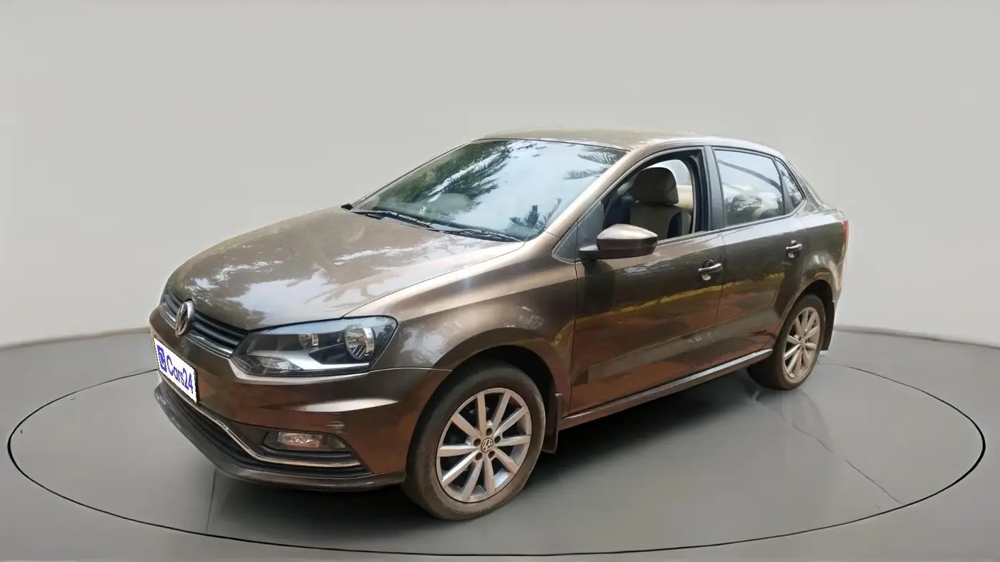 2017 Volkswagen Ameo HIGHLINE1.2L, Petrol, Manual, 1,10,758 km, exterior