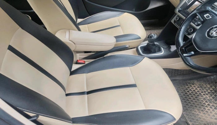 2017 Volkswagen Ameo HIGHLINE1.2L, Petrol, Manual, 1,10,758 km, interior