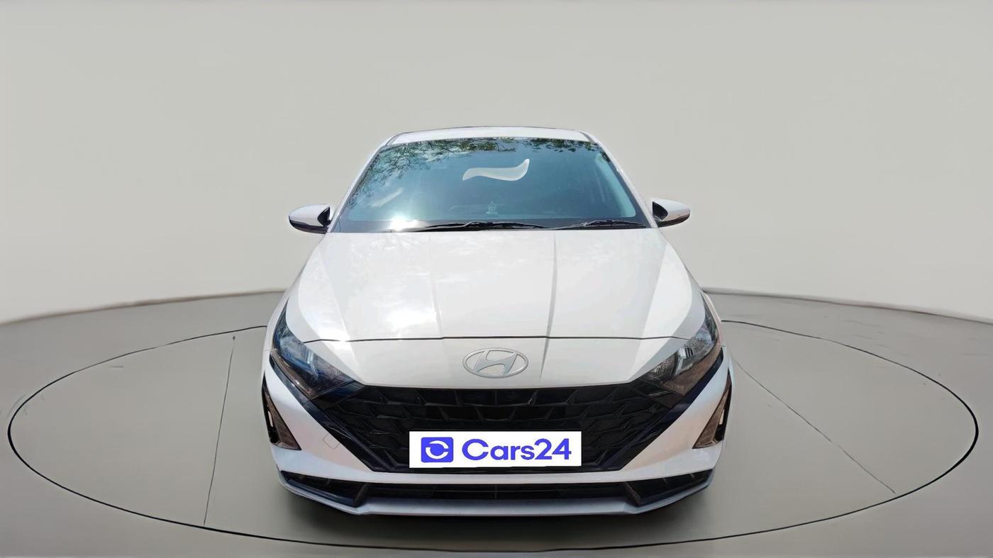 2024 Hyundai NEW I20 Sportz (O) 1.2 IVT, CNG, Automatic, 34,632 km, exterior