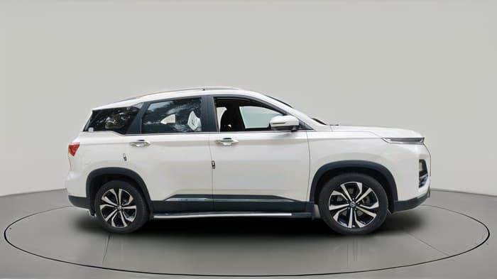 2023 MG HECTOR PLUS SHARP PRO 1.5 PETROL TURBO CVT 7 STR, Petrol, Automatic, 18,724 km, exterior