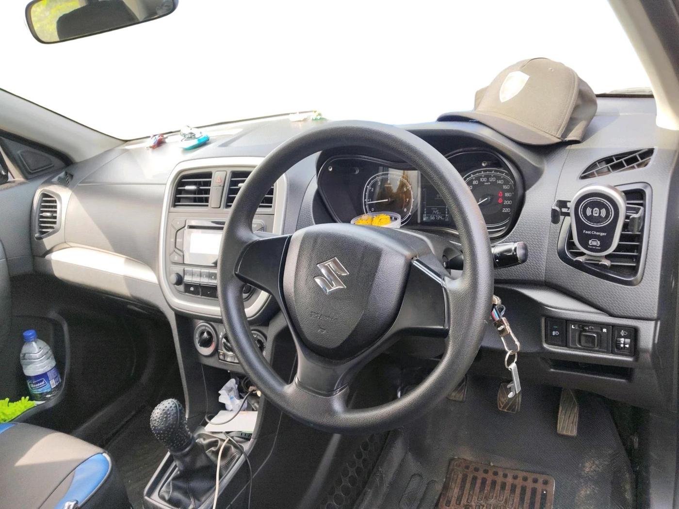 2020 Maruti Vitara Brezza LXI, Petrol, Manual, 56,734 km, interior