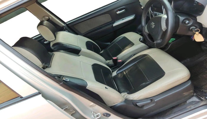2014 Maruti Wagon R 1.0 LXI, Petrol, Manual, 1,00,343 km, interior