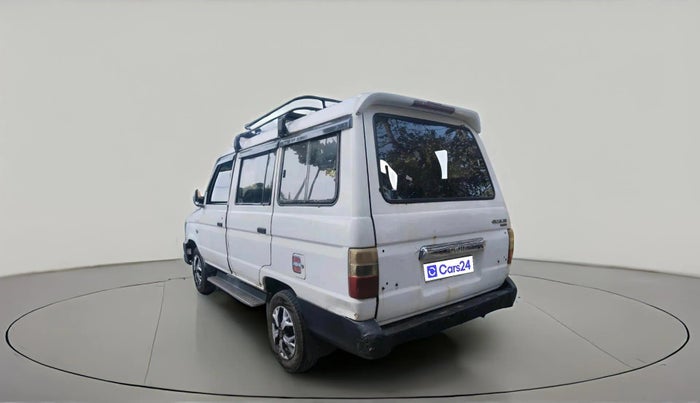 2003 Toyota Qualis FS A1, Diesel, Manual, 1,86,444 km, exterior