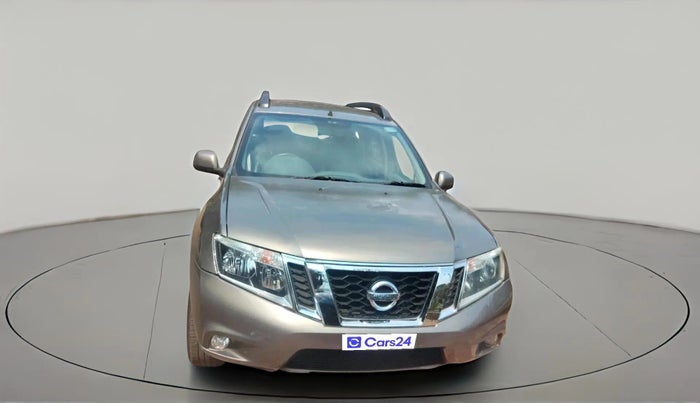 2016 Nissan Terrano XL (P), Petrol, Manual, 1,43,912 km, exterior