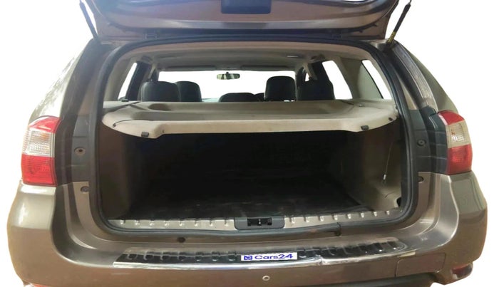 2016 Nissan Terrano XL (P), Petrol, Manual, 1,43,912 km, exterior