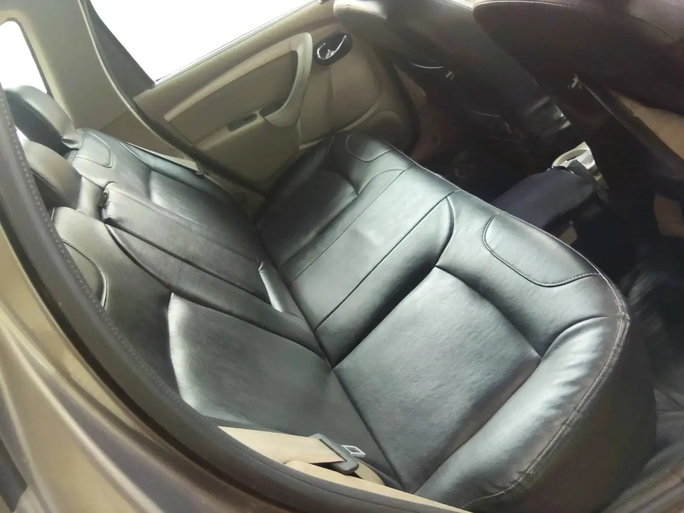 2016 Nissan Terrano XL (P), Petrol, Manual, 1,43,912 km, interior